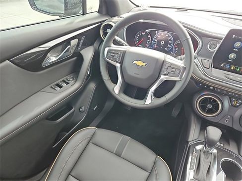 New 2025 Chevrolet Blazer Premier w/ Driver Confidence II Package image 10