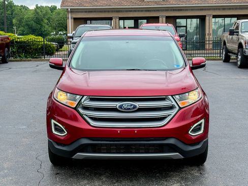 Used 2018 Ford Edge SEL w/ Equipment Group 201A AWD/4WD image 3