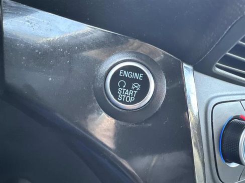 Used 2019 Ford Escape SE image 35