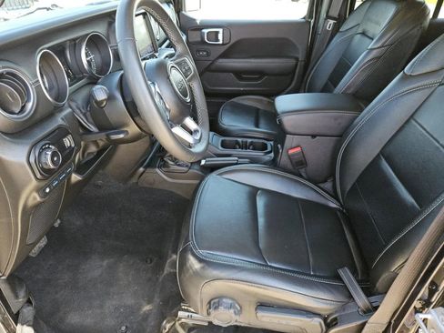 Used 2023 Jeep Wrangler Sahara image 26