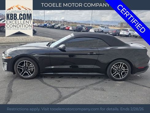 Used 2022 Ford Mustang Premium image 8