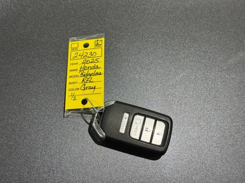 Used 2025 Honda Ridgeline RTL image 40
