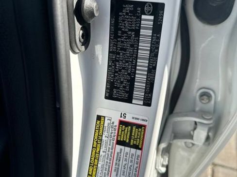 Used 2024 Toyota Camry LE w/ Convenience Package FWD image 11