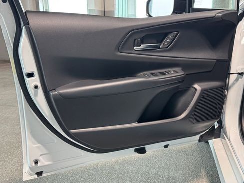 New 2026 Toyota Prius Plug-In Hybrid image 18