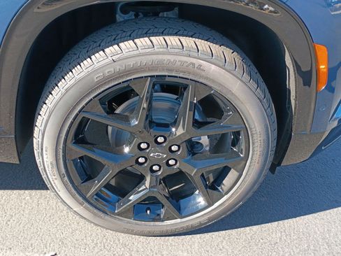 New 2026 Chevrolet Traverse RS image 18