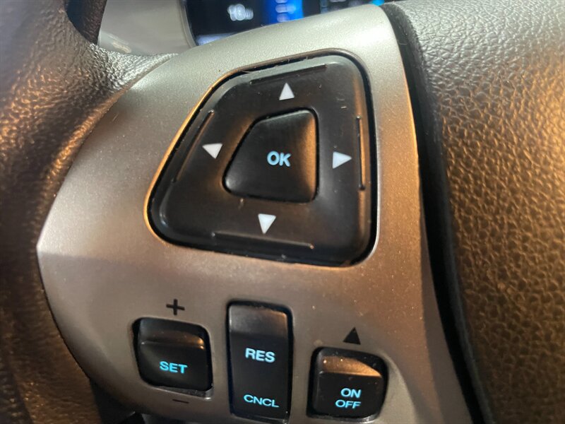 Used 2017 Ford Taurus SEL w/ Equipment Group 201A AWD/4WD image 10