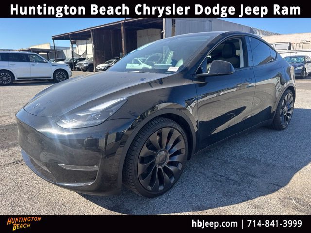 Used 2024 Tesla Model Y Performance AWD/4WD image 1