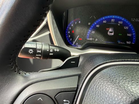 Used 2019 Toyota Corolla XSE FWD image 21
