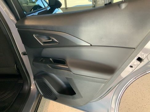 New 2026 Chevrolet Equinox EV LT w/ Comfort Package image 44