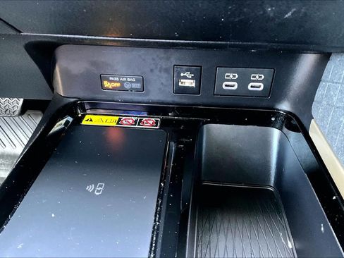 Certified 2026 Toyota Camry XLE AWD/4WD image 34