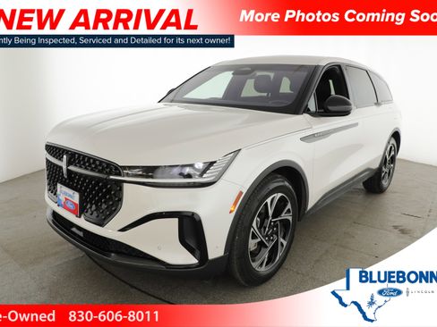 Used 2024 Lincoln Nautilus Premier w/ Jet Appearance Package AWD/4WD image 1