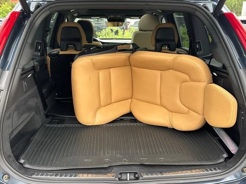 Used 2019 Volvo XC90 T6 Momentum w/ Advanced Package AWD/4WD image 5