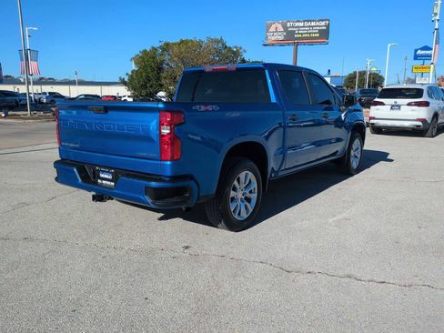 Used 2023 Chevrolet Silverado 1500 Custom image 8