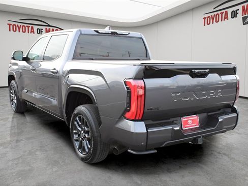 Used 2024 Toyota Tundra Platinum image 3