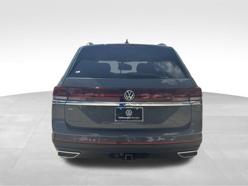 New 2026 Volkswagen Atlas SE FWD image 4