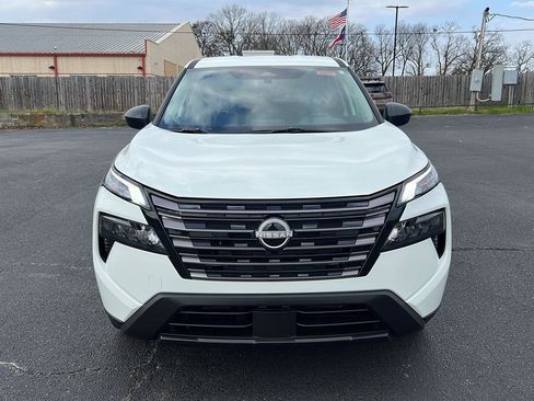 New 2026 Nissan Rogue S image 2