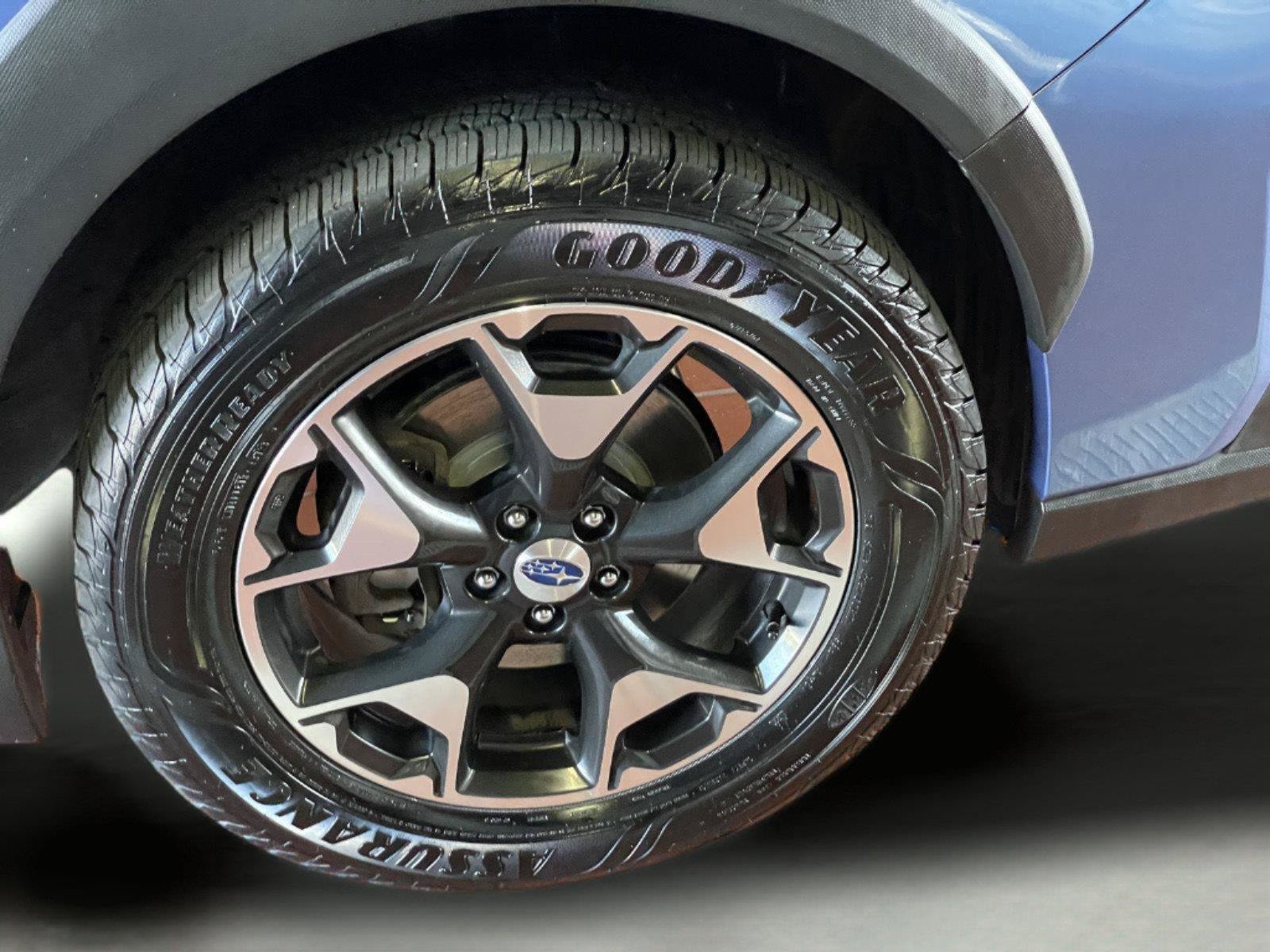 Used 2018 Subaru Crosstrek 2.0i Premium AWD/4WD image 32