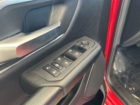 Used 2025 RAM 1500 Big Horn image 35