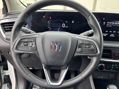 Used 2025 Buick Encore GX Preferred FWD image 28