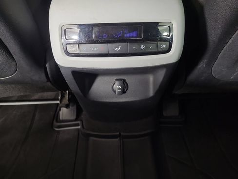 Used 2020 Hyundai Palisade SEL w/ Winter Weather Package AWD/4WD image 18