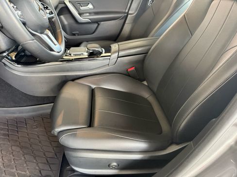 Used 2021 Mercedes-Benz A 220 4MATIC image 4