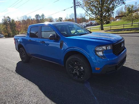 New 2025 Ford Maverick XLT w/ Black Appearance Package AWD/4WD image 2