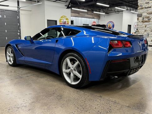 Used 2015 Chevrolet Corvette Stingray Coupe image 10