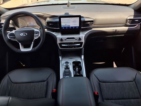 Used 2024 Ford Explorer Timberline w/ Timberline Technology Package AWD/4WD image 17