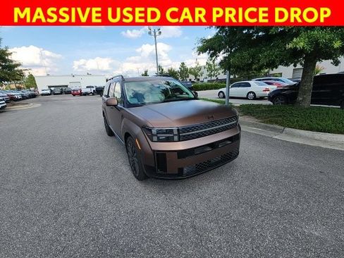 Used 2025 Hyundai Santa Fe Calligraphy FWD image 3