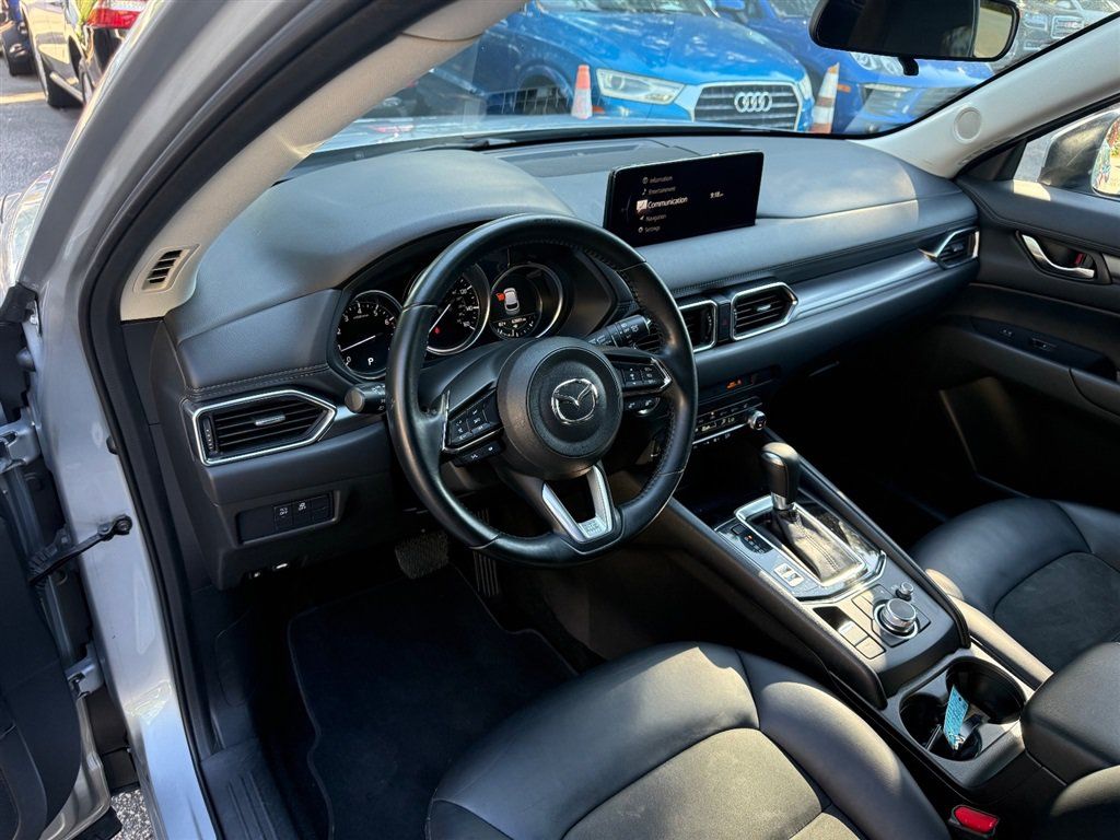 Used 2021 MAZDA CX-5 Touring FWD image 10