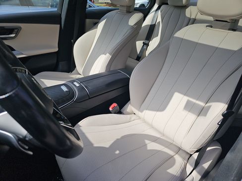 Used 2024 Mercedes-Benz E 350 4MATIC Sedan image 17