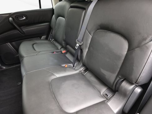 Used 2024 Nissan Armada SV AWD/4WD image 11