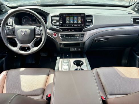 Used 2025 Honda Ridgeline RTL image 12
