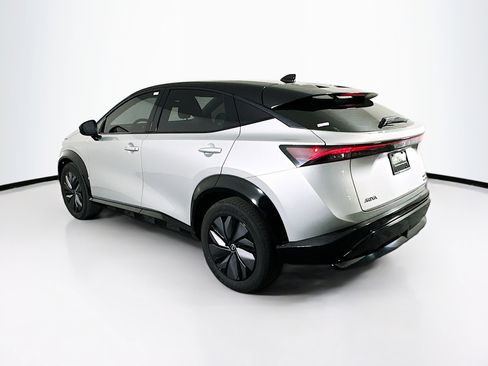 Used 2024 Nissan Ariya AWD image 5