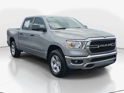 Used 2024 RAM 1500 Big Horn AWD/4WD image 2