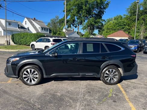 Certified 2024 Subaru Outback Limited AWD/4WD image 9