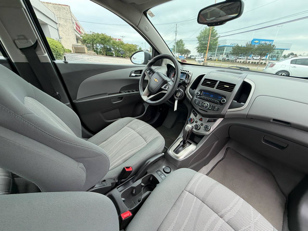 Used 2014 Chevrolet Sonic LT FWD image 62