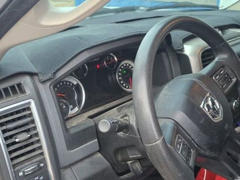 Used 2019 RAM 1500 Classic Warlock image 8