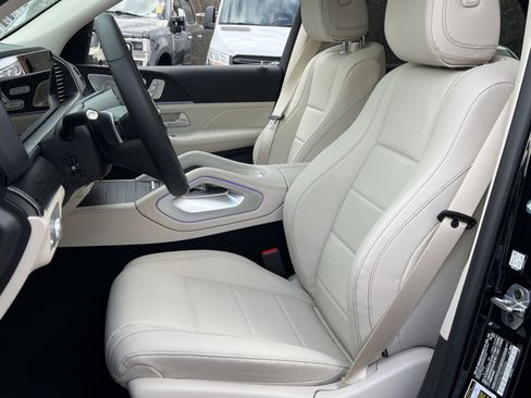 New 2026 Mercedes-Benz GLE 450 4MATIC image 11