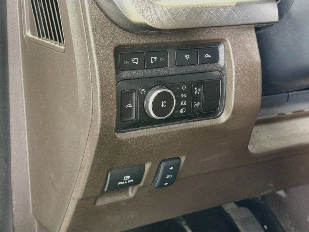 Used 2024 Ford F250 King Ranch AWD/4WD image 13