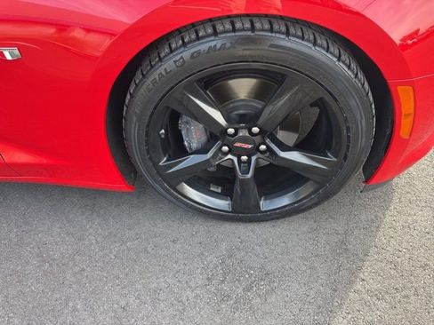 Used 2017 Chevrolet Camaro SS image 32