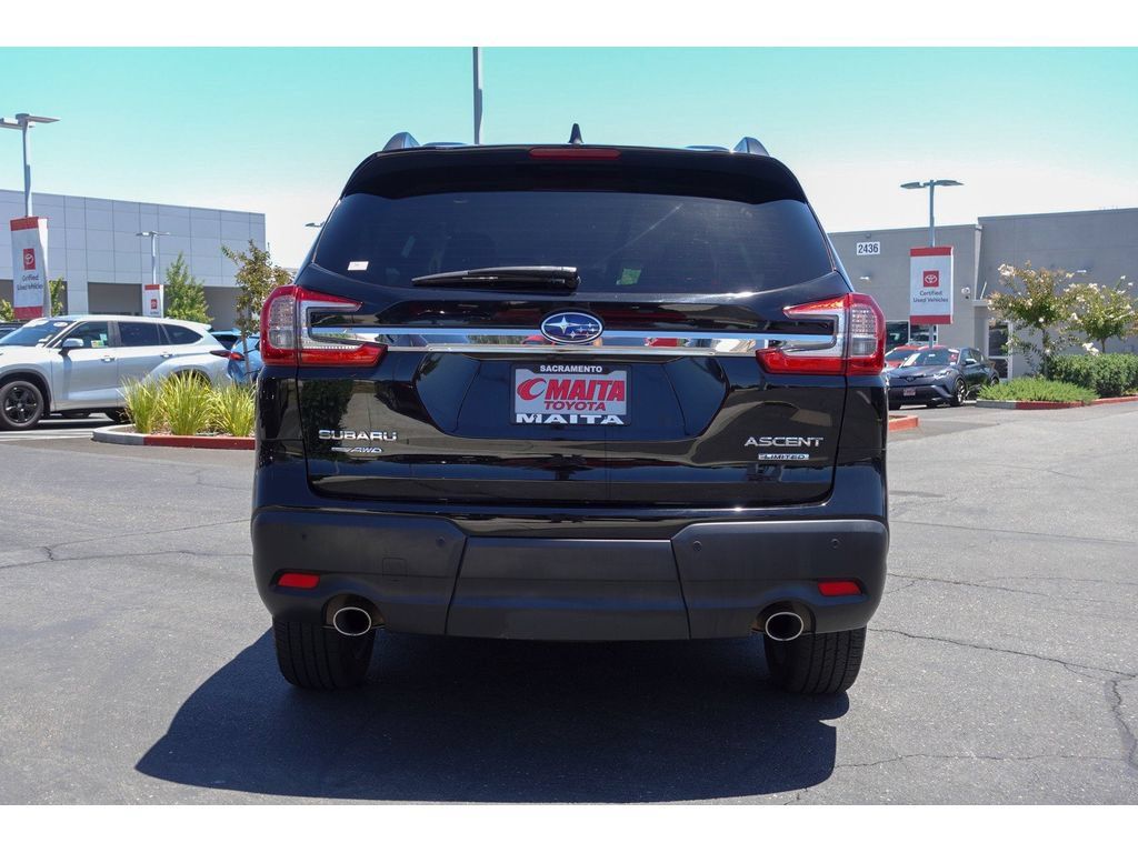 Used 2023 Subaru Ascent Limited AWD/4WD image 6