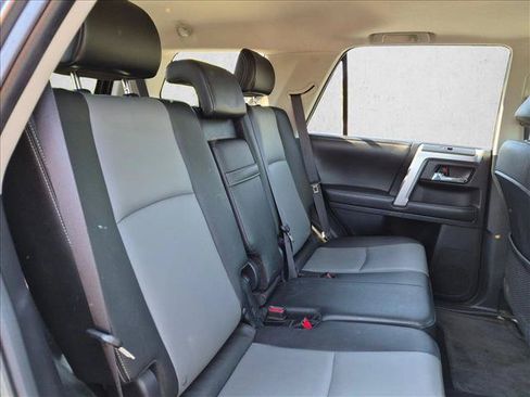Used 2015 Toyota 4Runner SR5 Premium AWD/4WD image 19