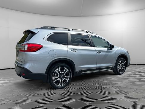 New 2025 Subaru Ascent Limited image 7