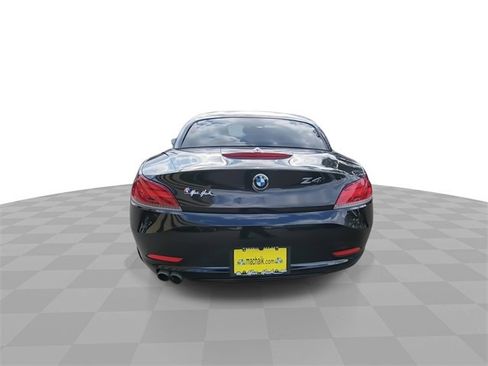 Used 2015 BMW Z4 sDrive28i image 7