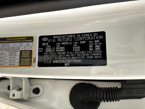 Used 2021 Kia Soul S FWD image 17