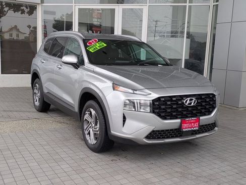 Used 2023 Hyundai Santa Fe SEL image 3