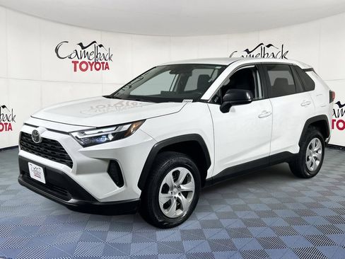 Used 2024 Toyota RAV4 LE image 2