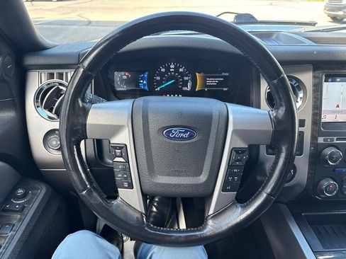 Used 2017 Ford Expedition Max Limited AWD/4WD image 24