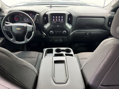 Used 2024 Chevrolet Silverado 2500 Custom w/ Custom Value Package AWD/4WD image 12